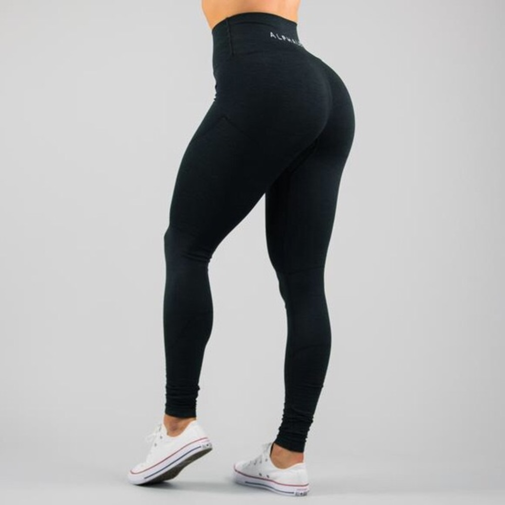 Alphalete revival leggings XS